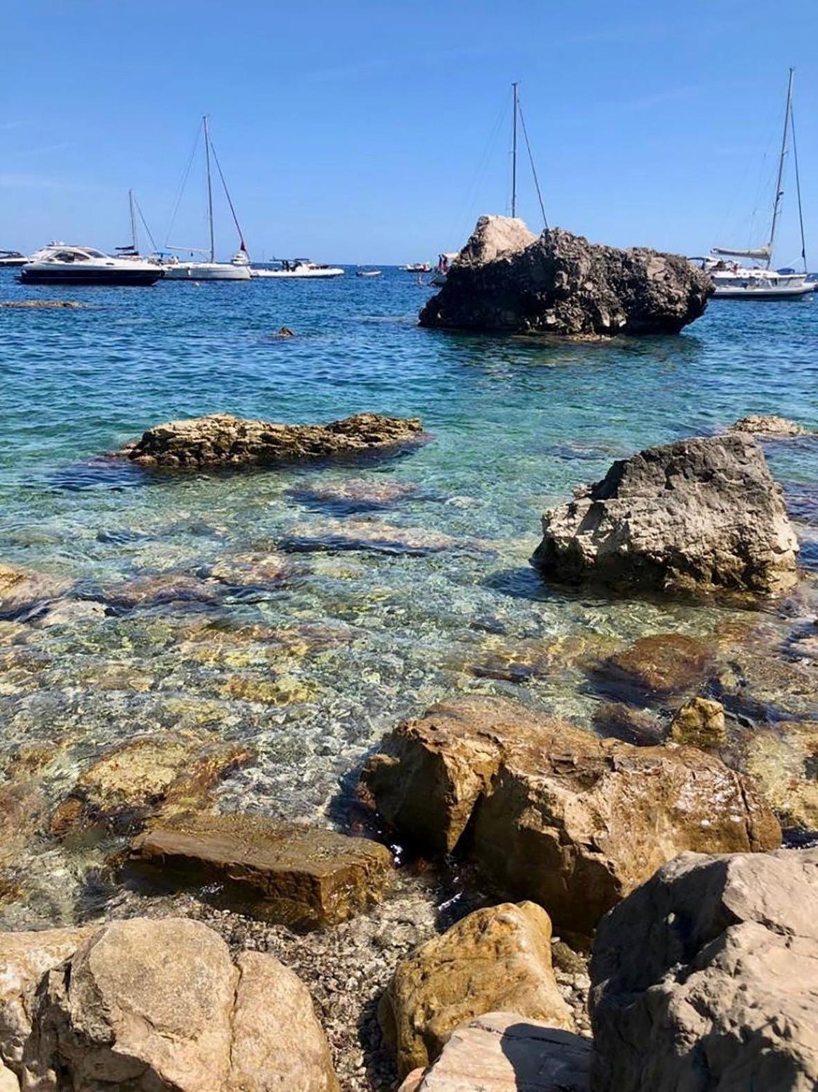 Nostos Casale Bed & Breakfast SantʼAgata sui Due Golfi Екстериор снимка